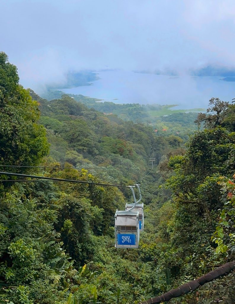 Sky tram